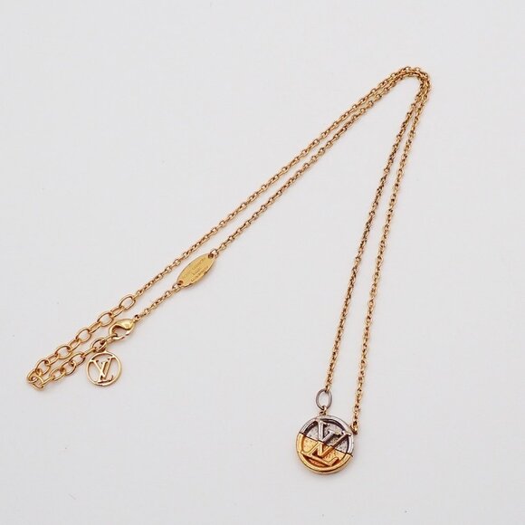 LOUIS VUITTON LV Collier L to V Necklace GHW Italy Accessorie M69643 30RL218 - Picture 10 of 14